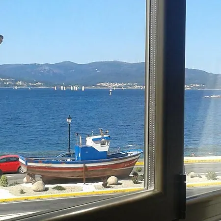 Daire En Primera Linea Porto do Son